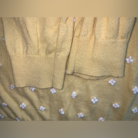 Boden French Knots Embroidered Wool Blend Lightweight Pullover Sweater Yellow - Picture 10 of 15